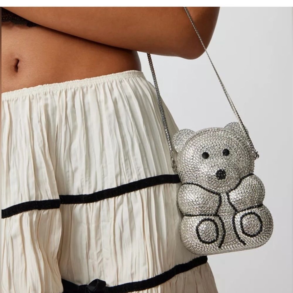 Kimchi Blue Diamonte Teddy Clutch Bag in Silver